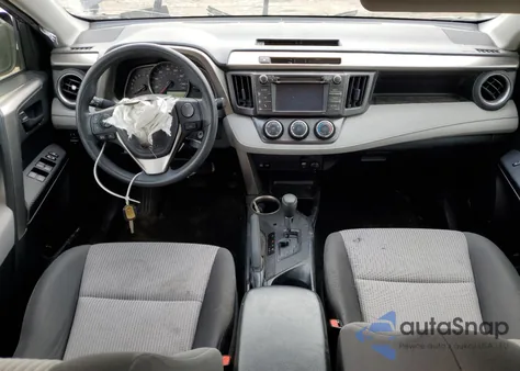 2015 Toyota Rav4 Le z USA, uszkodzony, nr VIN JTMBFREV3FJ028619